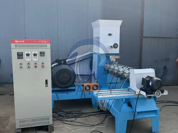 Machine de production DGP-120 pour l’alimentation des poissons dans l’industrie alimentaire pour poissons