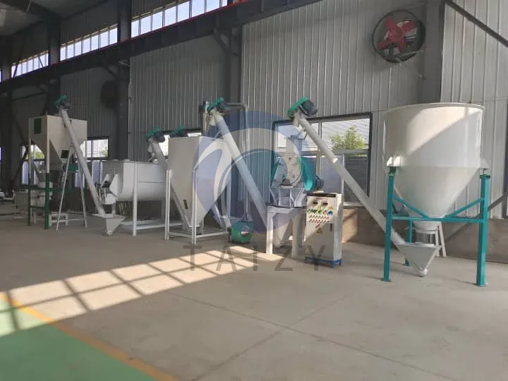 poultry feed production line