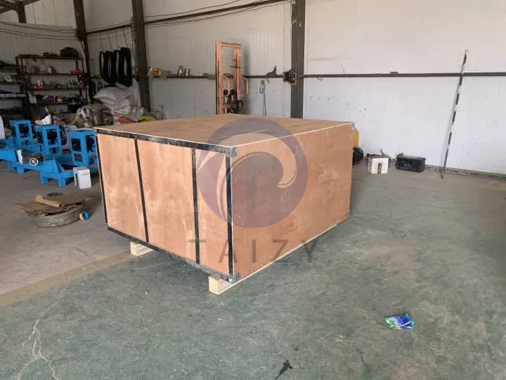 wooden packaging of fish feed pellet machine