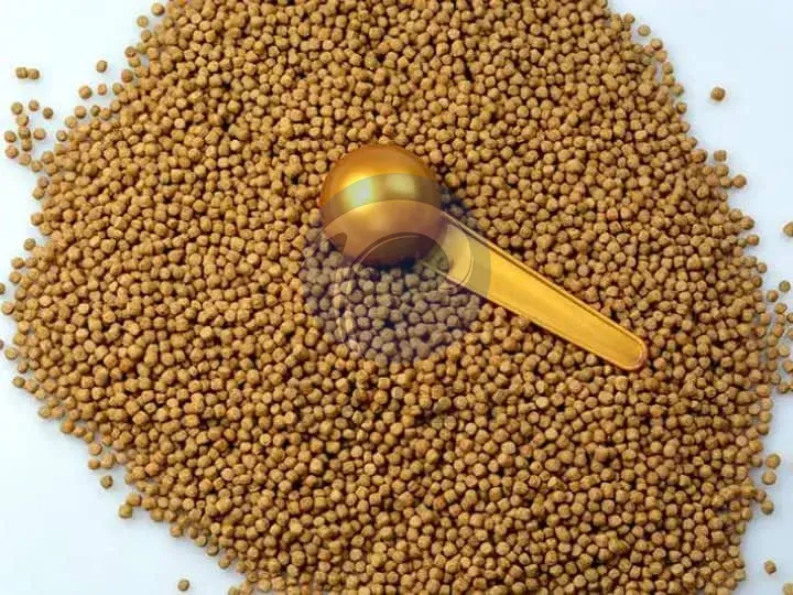 high-quality fish food pellets